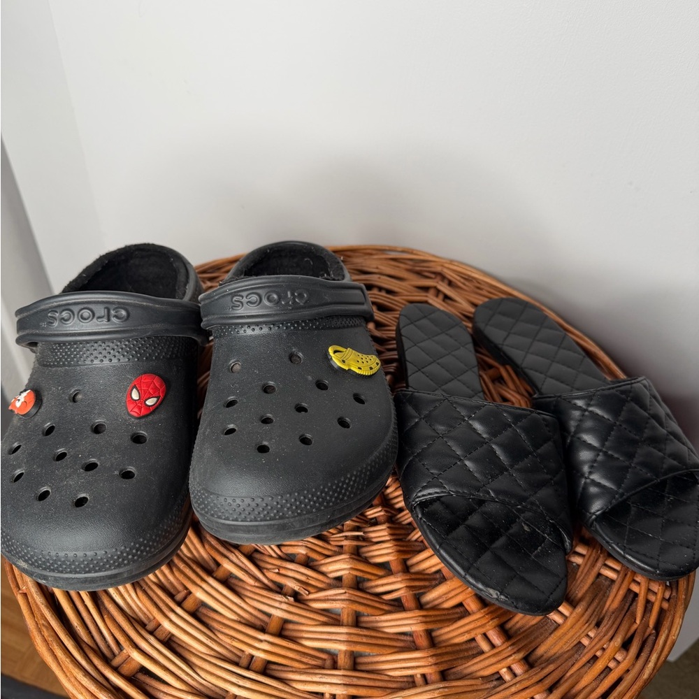 CROCS Black Clogs with Charms and Quilted Slides